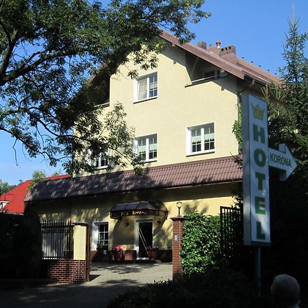 Hotel Korona Слубице Экстерьер фото
